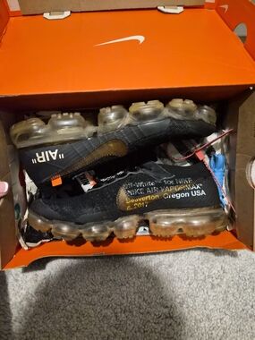 2017 Off-White x Nike VaporMax